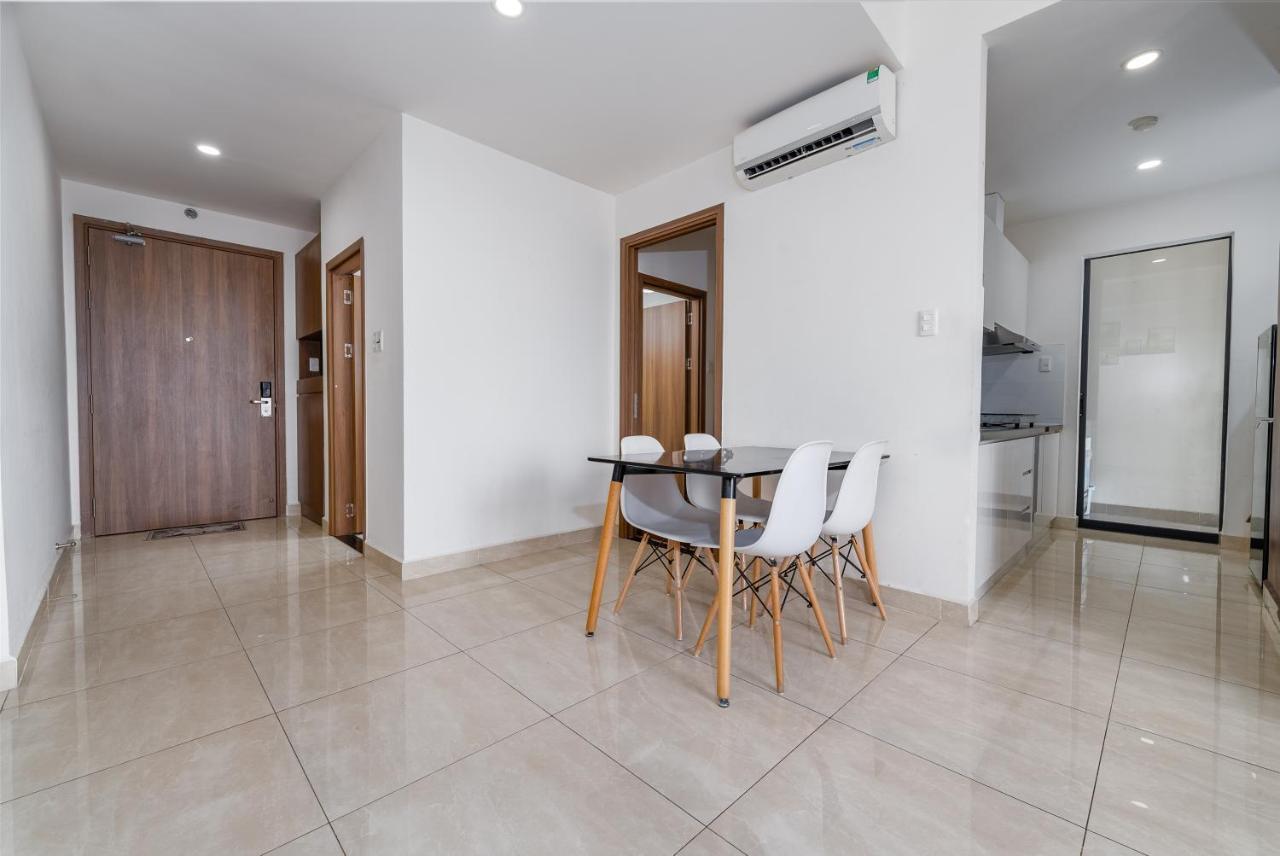 Cozy Private Bedroom In A Luxury 2Br Condo Ho Chi Minh City Exterior photo