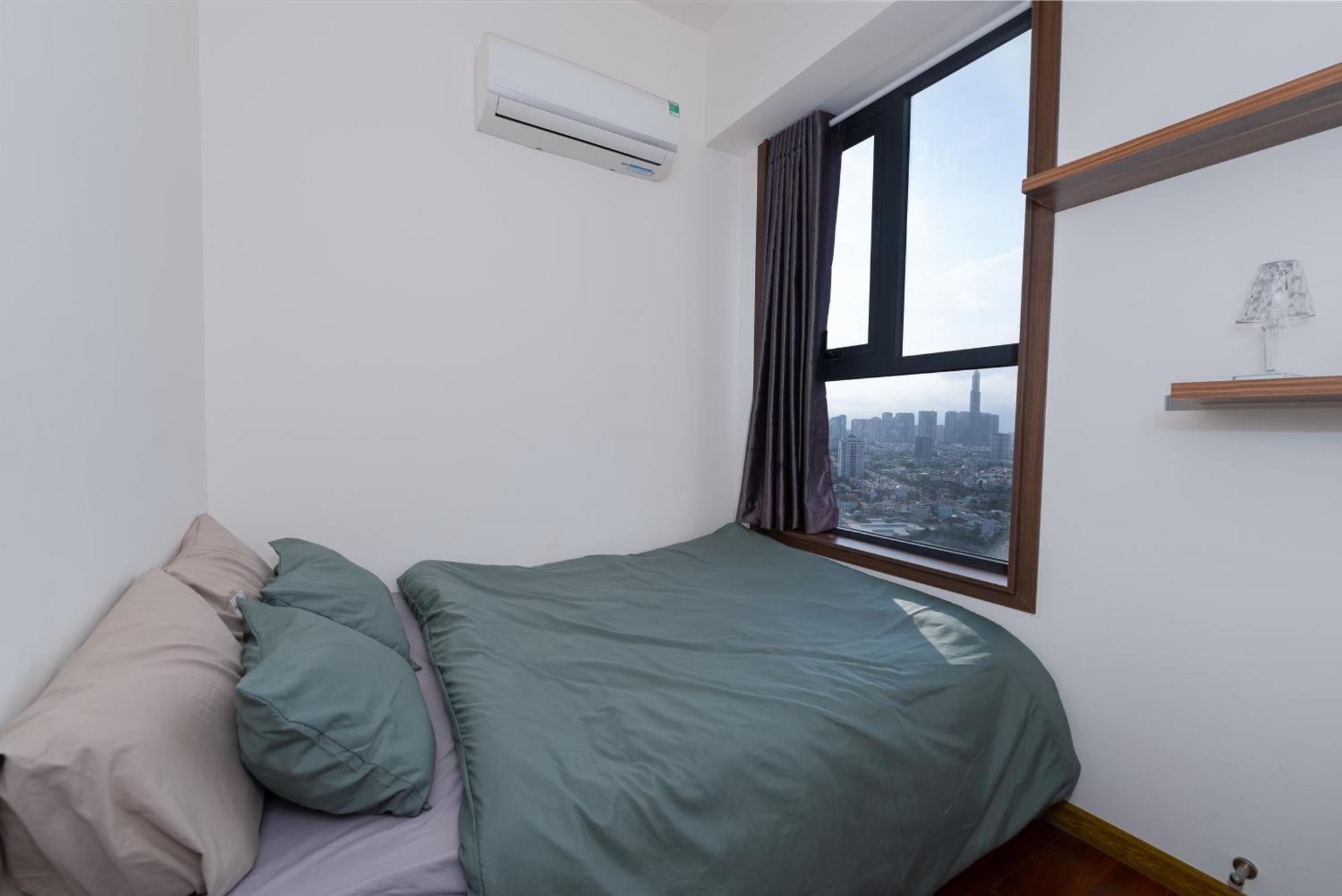 Cozy Private Bedroom In A Luxury 2Br Condo Ho Chi Minh City Exterior photo